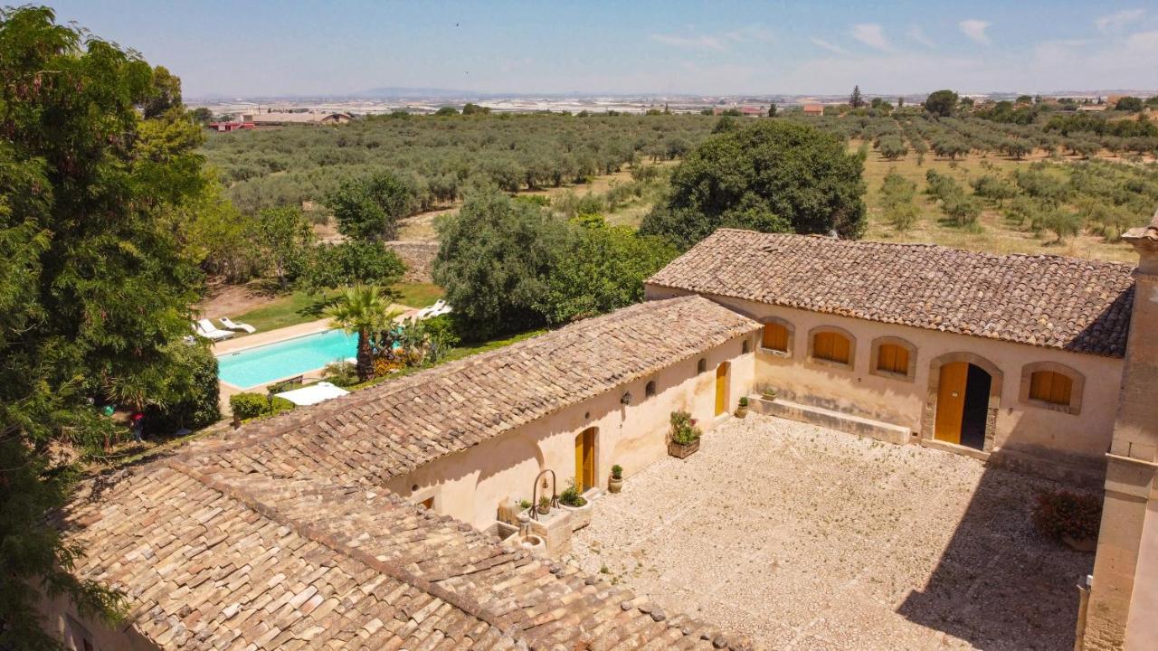 Villa Zottopera - Dimora Di Sicilia Chiaramonte Gulfi Exterior photo