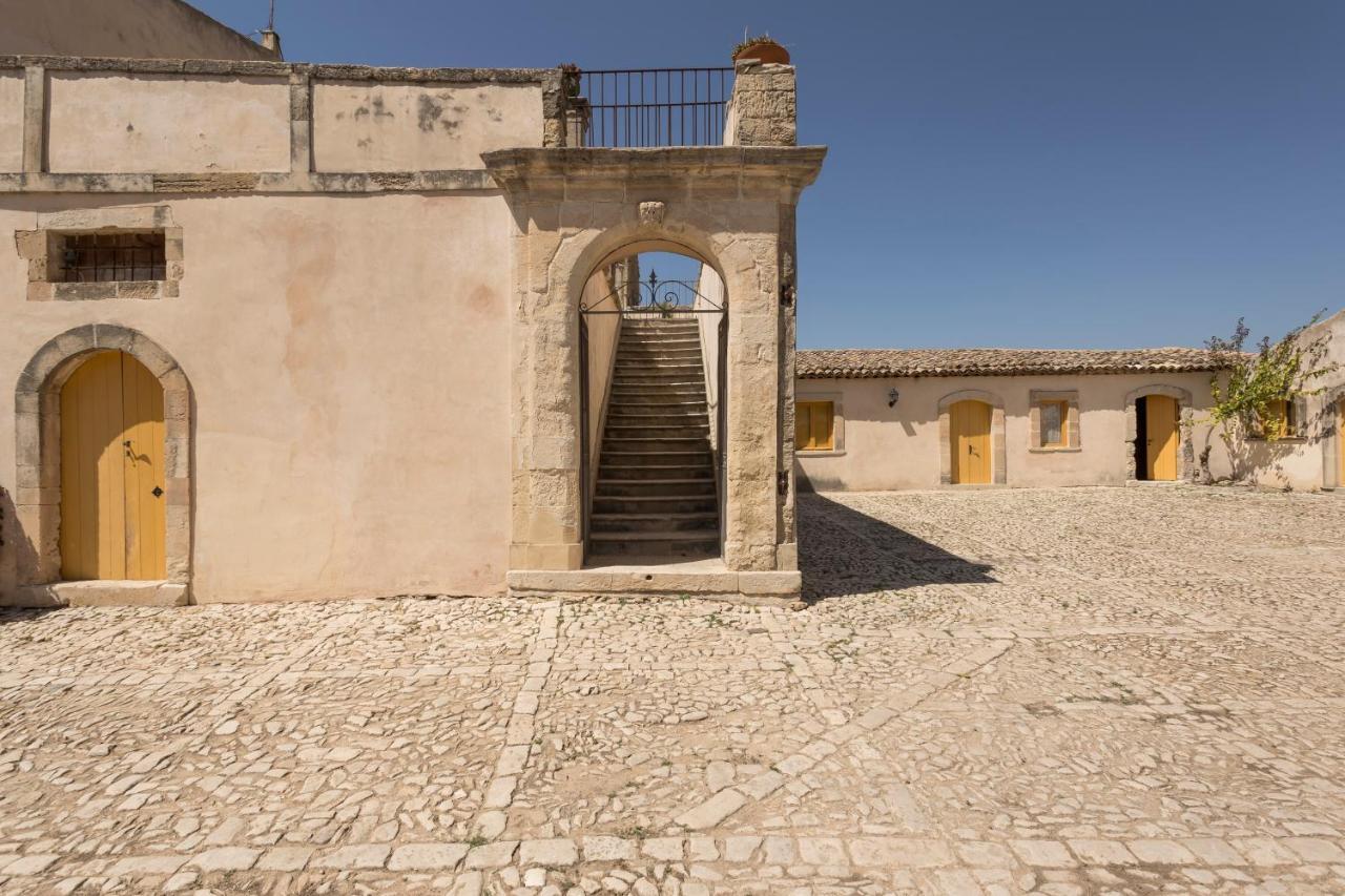 Villa Zottopera - Dimora Di Sicilia Chiaramonte Gulfi Exterior photo